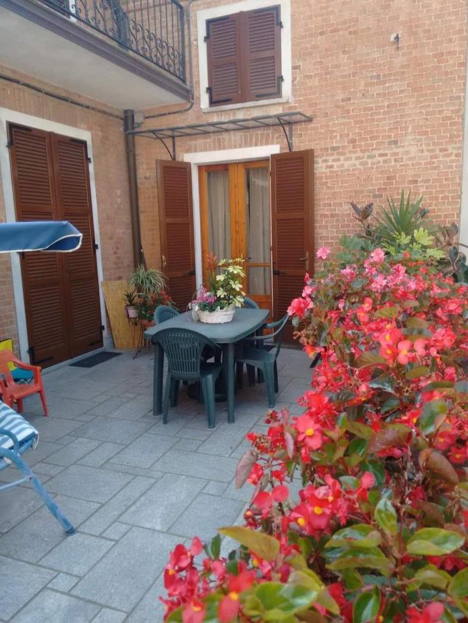 A Casa Di Bianca Bed & Breakfast Portacomaro Exterior photo